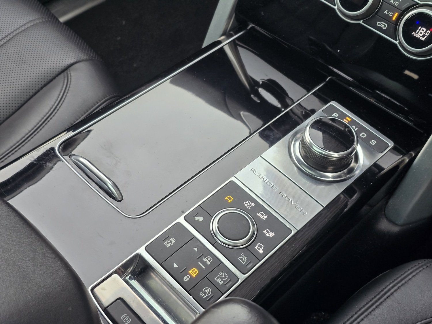 Used Land Rover Range Rover 2017 for sale - 76560021: Photo 16