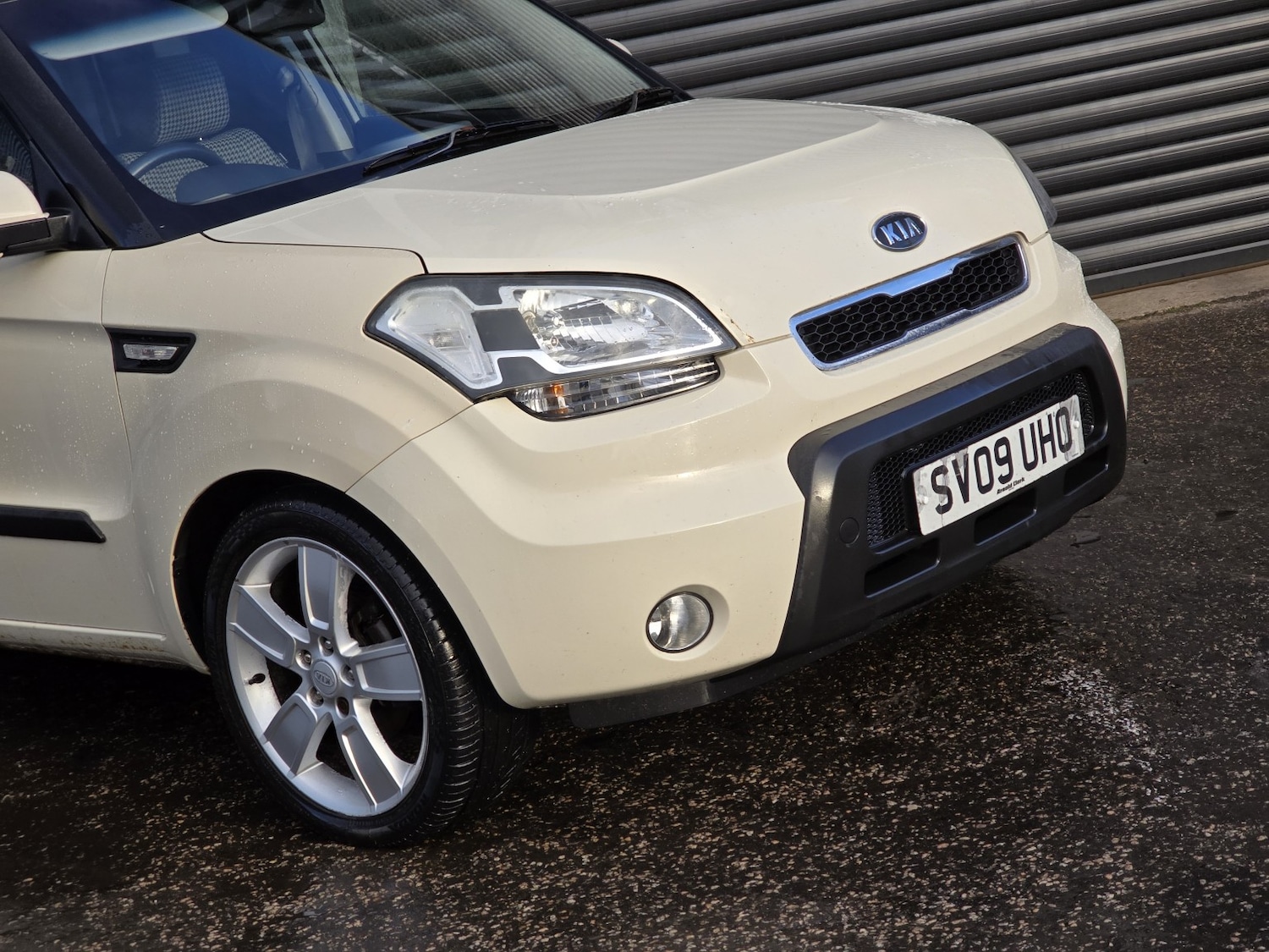 Used Kia Soul 2009 for sale - 76687239: Photo 2