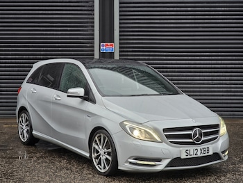 Used Mercedes-Benz B Class 2012 for sale - 77258594: Photo