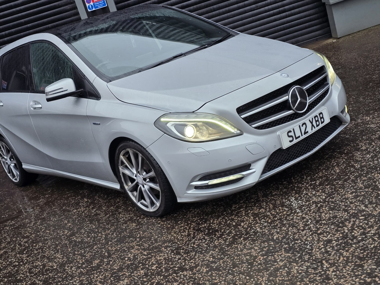 Used Mercedes-Benz B Class 2012 for sale - 77258594: Photo 2