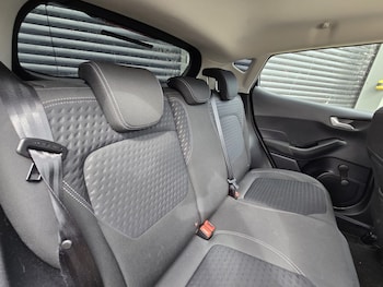 Used Ford Fiesta 2017 for sale - 78565105: Photo