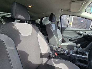 Used Ford Focus 2014 for sale - 78383280: Photo