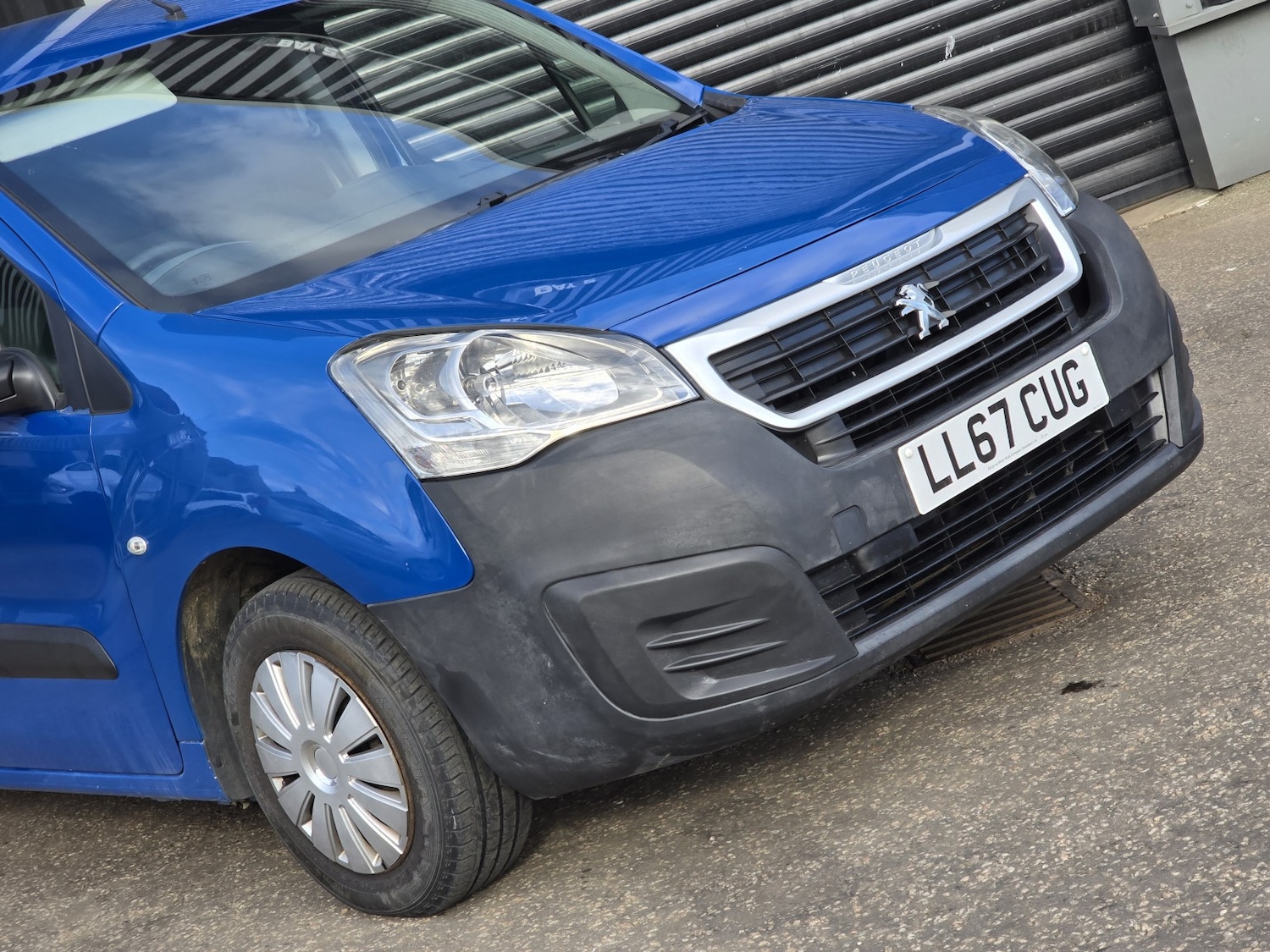 Used Peugeot Partner 2017 for sale - 77945737: Photo 2