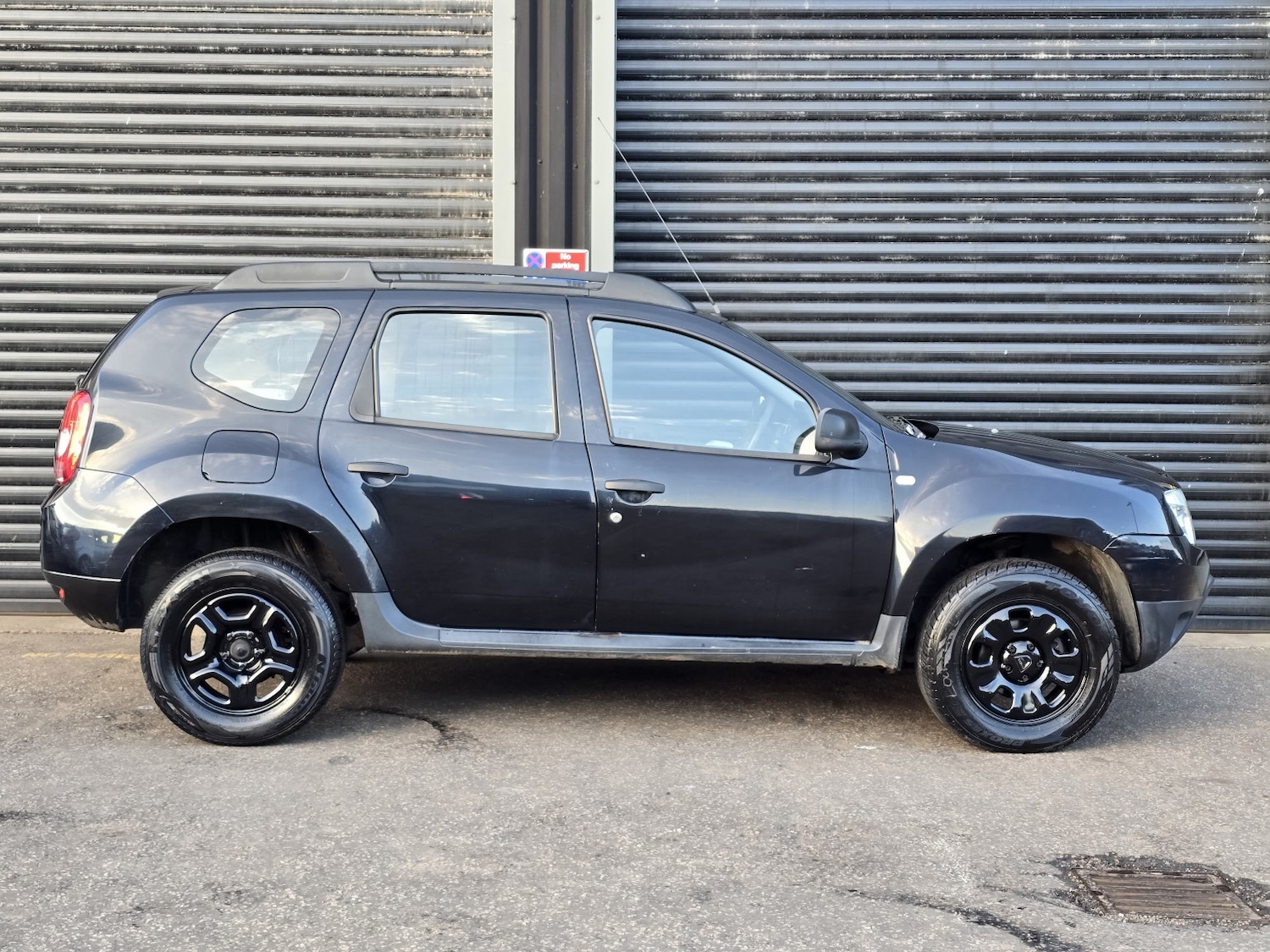 Used Dacia Duster 2014 for sale - 77945718: Photo 2