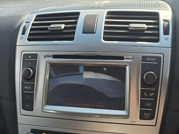Used Toyota Avensis 2013 for sale - 75330151: Photo 11