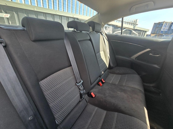 Used Toyota Avensis 2013 for sale - 75330151: Photo 3