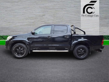 Used Toyota Hilux 2012 for sale - 79061354: Photo