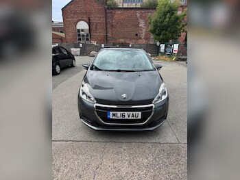 Used Peugeot 208 2016 for sale - 79475231: Photo