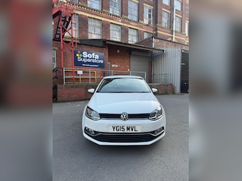 Used Volkswagen Polo 2015 for sale - 78601268: Photo