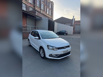 Used Volkswagen Polo 2015 for sale - 78601268: Photo