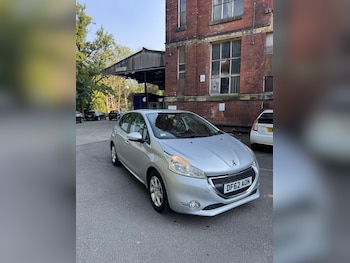 Used Peugeot 208 2012 for sale - 79224934: Photo