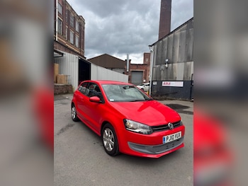 Used Volkswagen Polo 2010 for sale - 78601302: Photo