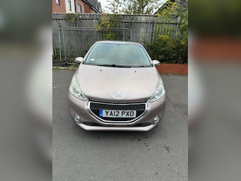 Used Peugeot 208 2012 for sale - 78601829: Photo