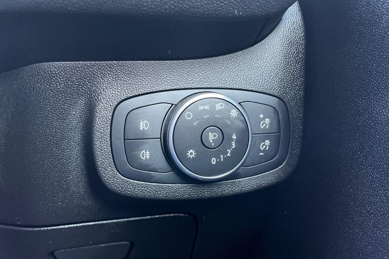 Used Ford Fiesta 2018 for sale - 77951262: Photo 22