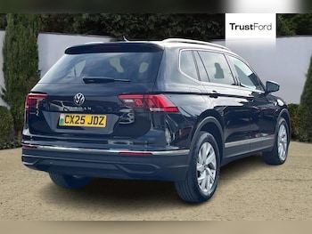 Used Volkswagen Tiguan Allspace 2025 for sale - 79249821: Photo