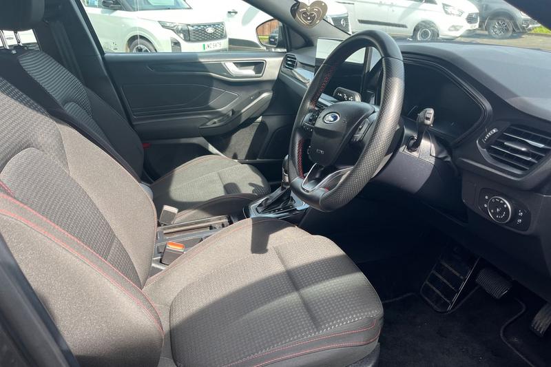 Used Ford Focus 2024 for sale - 78166364: Photo 17