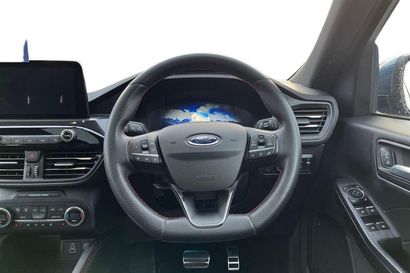 Used Ford Kuga 2025 for sale - 76433934: Photo 11