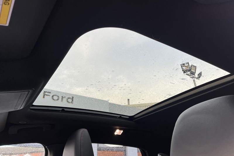 Used Ford Kuga 2025 for sale - 76433934: Photo 25