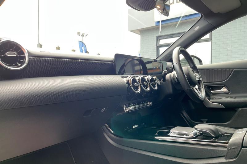 Used Mercedes-Benz A-Class 2019 for sale - 75985147: Photo 18
