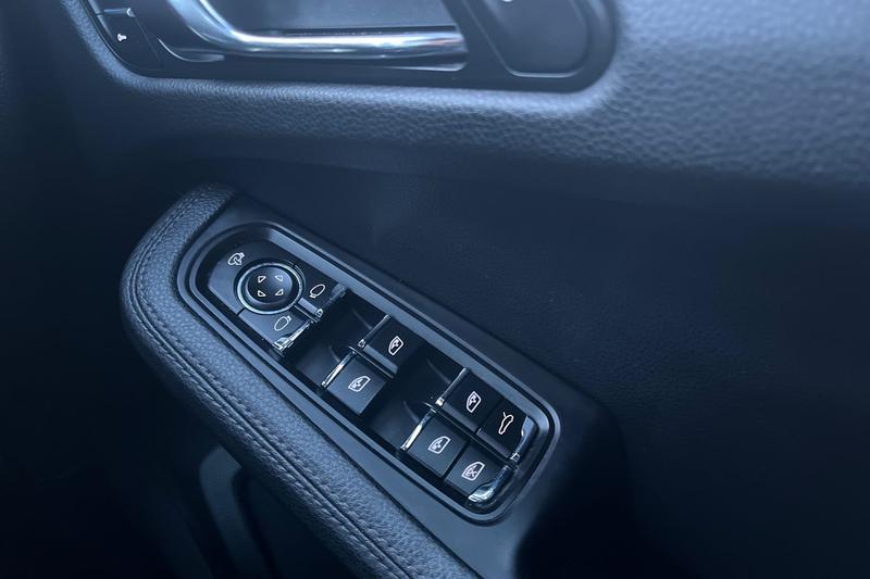 Used Porsche Macan 2016 for sale - 77323566: Photo 16