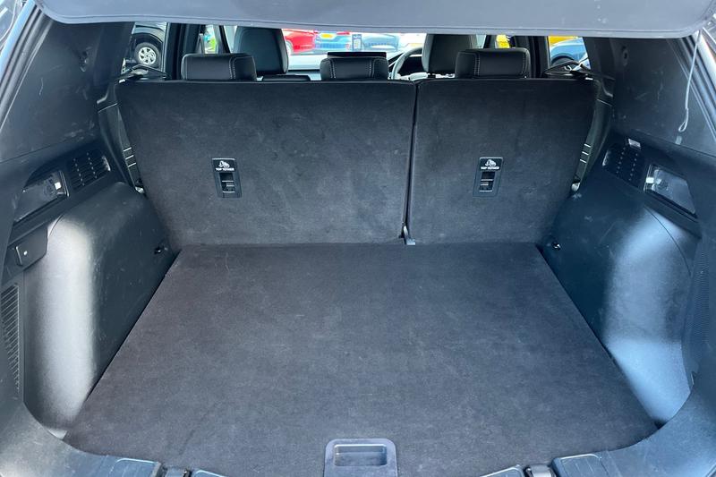 Used Ford Kuga 2025 for sale - 77036927: Photo 21