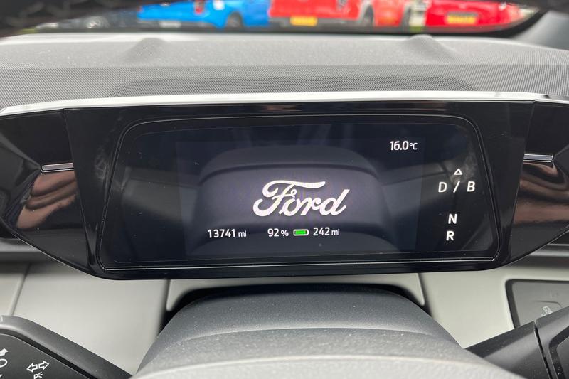 Used Ford Explorer 2024 for sale - 76734702: Photo 13