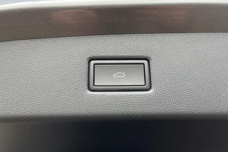 Used Ford Explorer 2024 for sale - 76734702: Photo 23