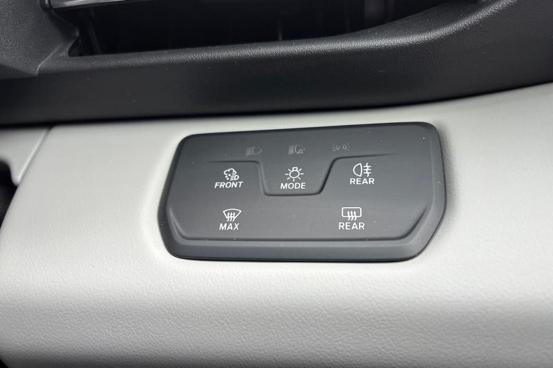 Used Ford Explorer 2024 for sale - 76734702: Photo 26