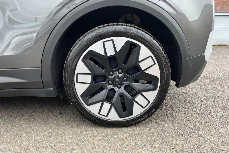 Used Ford Explorer 2024 for sale - 76734702: Photo 8