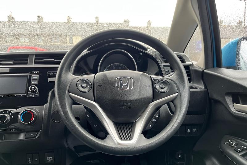 Used Honda Jazz 2018 for sale - 76117430: Photo 12
