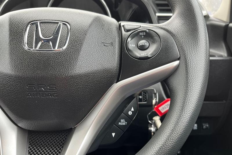 Used Honda Jazz 2018 for sale - 76117430: Photo 24