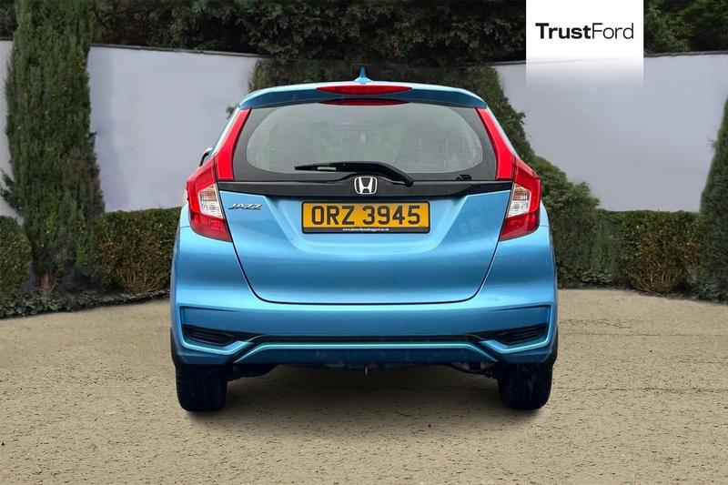 Used Honda Jazz 2018 for sale - 76117430: Photo 7