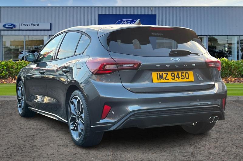 Used Ford Focus 2025 for sale - 77048078: Photo 2