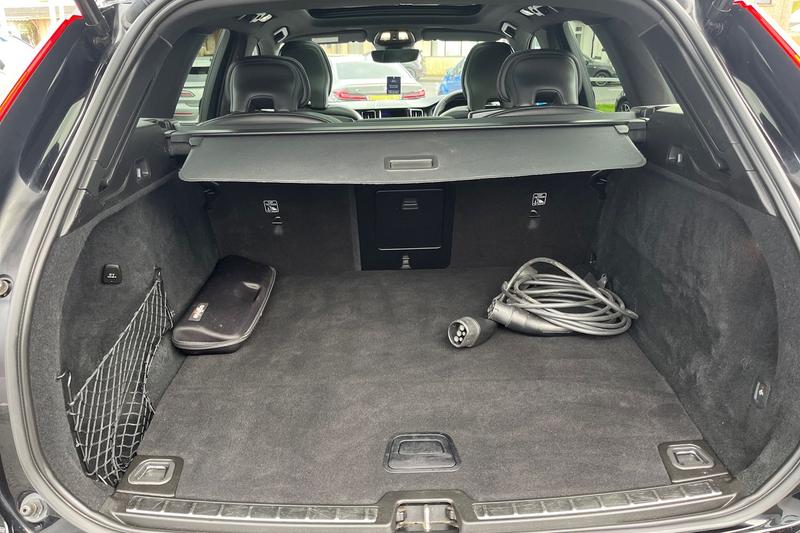 Used Volvo XC60 2023 for sale - 77672578: Photo 21