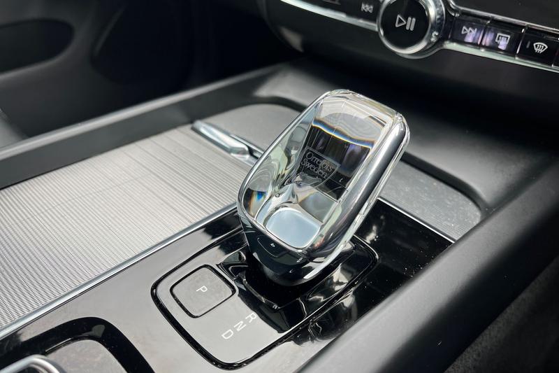 Used Volvo XC60 2023 for sale - 77672578: Photo 28