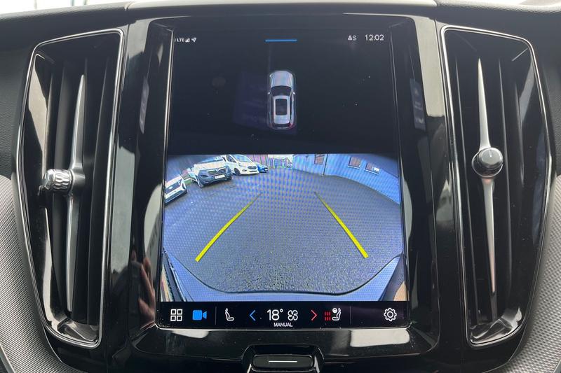 Used Volvo XC60 2023 for sale - 77672578: Photo 36