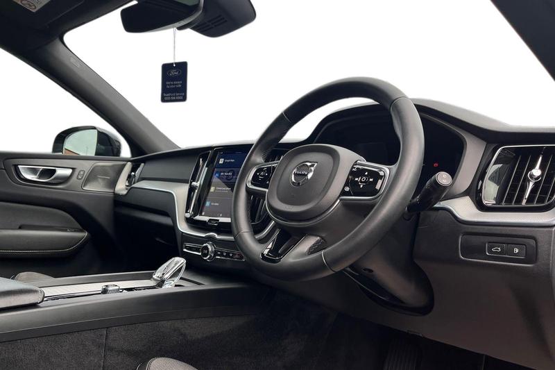 Used Volvo XC60 2023 for sale - 77672578: Photo 9