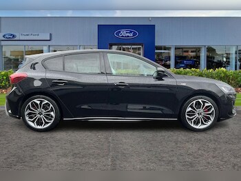Used Ford Focus 2026 for sale - 78757583: Photo
