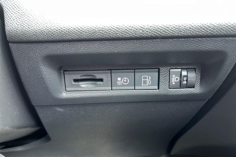 Used Peugeot 308 2023 for sale - 78021250: Photo 38