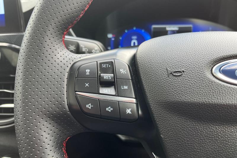 Used Ford Kuga 2022 for sale - 76056083: Photo 30