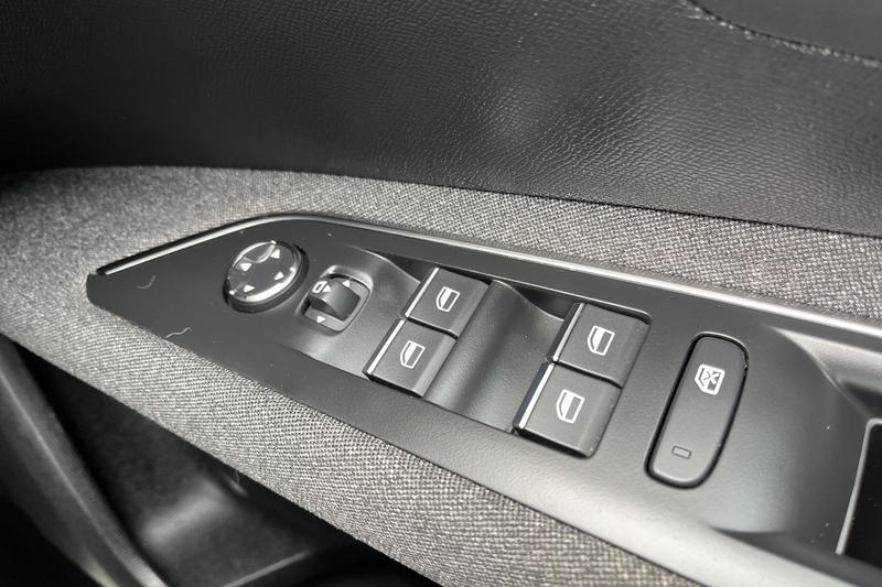 Used Peugeot 3008 for sale - 78109539: Photo 16