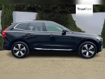 Used Volvo XC60 2023 for sale - 79102517: Photo
