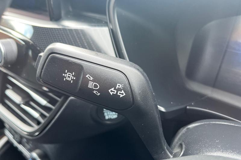 Used Ford Kuga 2022 for sale - 76949178: Photo 14