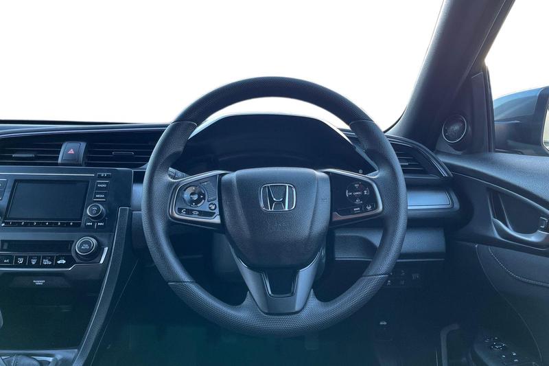 Used Honda Civic 2019 for sale - 77211010: Photo 11