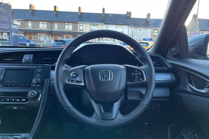 Used Honda Civic 2019 for sale - 77211010: Photo 12