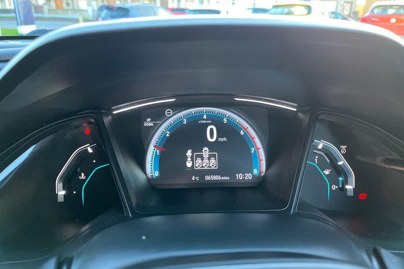 Used Honda Civic 2019 for sale - 77211010: Photo 13