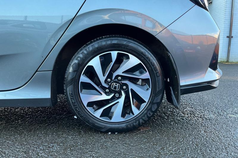 Used Honda Civic 2019 for sale - 77211010: Photo 8