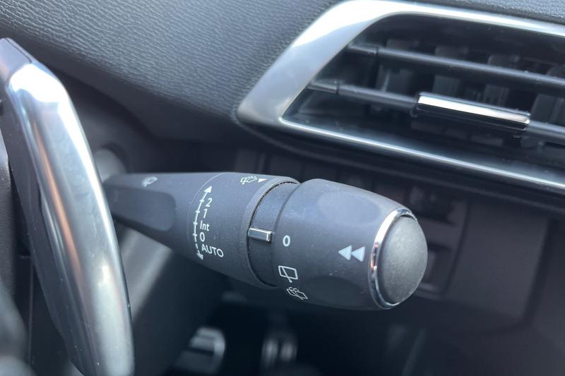 Used Peugeot 3008 2023 for sale - 77367659: Photo 15