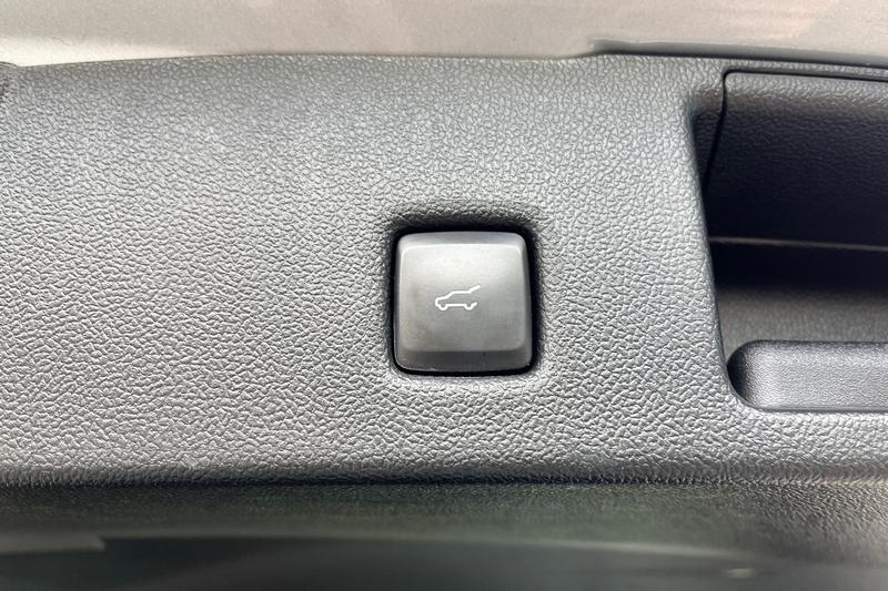 Used Ford Kuga 2022 for sale - 76079770: Photo 22
