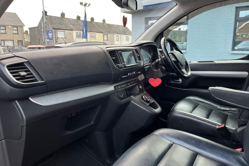 Used Peugeot Traveller for sale - 76862417: Photo 18